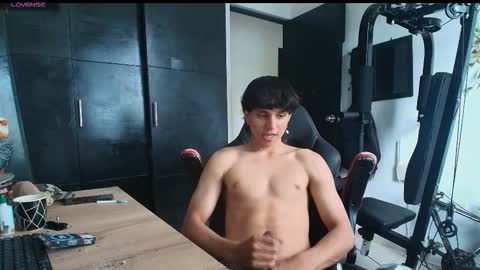 tokio2005 online show from 12-17-25, 01:28