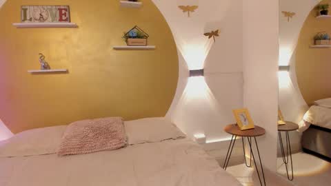 Tokyo  online show from 11-21-25, 04:33