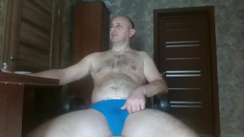 Snapshot of tolianuch chatting on 03-30-26, 11:11 Huligan online show from 03-30-26, 11:11