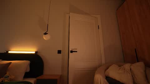 Snapshot of tollysage chatting on 11-04-25, 07:46 Sage. TG channel online show from 11-04-25, 07:46