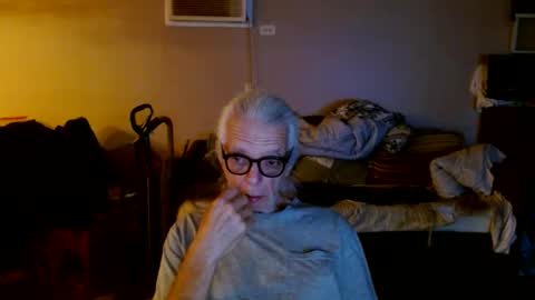 tom112292014 online show from 09-23-25, 12:46