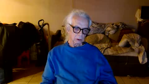 Snapshot of tom112292014 chatting on 03-21-26, 11:08 tom112292014 online show from 03-21-26, 11:08