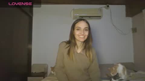 Flor online show from 06-14-26, 06:37
