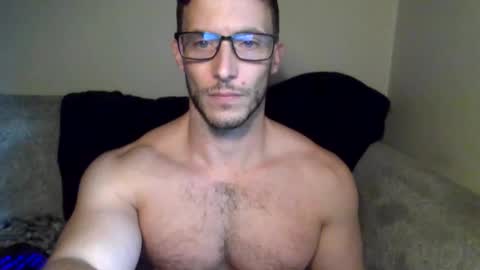 tom90ukx online show from 10-18-25, 05:25