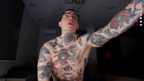 tom__ice online show from 01-18-26, 02:04