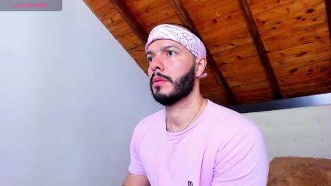   online show from 09-22-25, 12:07