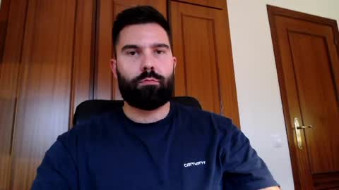 Tom online show from 05-07-26, 04:56