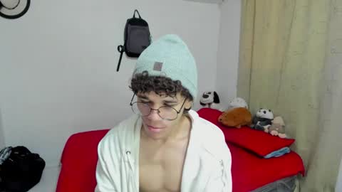 Tom Blue online show from 10-01-25, 12:33