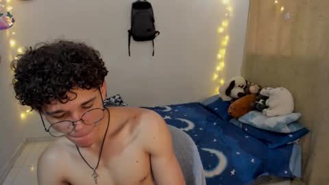 Tom Blue online show from 12-04-25, 05:10