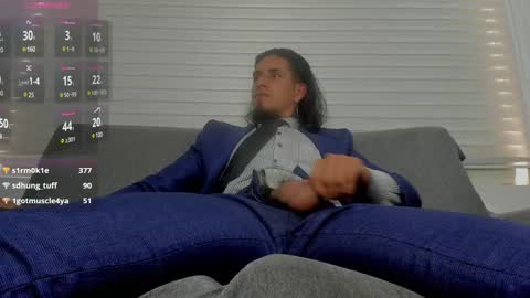 Snapshot of tom_blunt96 chatting on 12-24-24, 09:00 TOM online show from 12-24-24, 09:00