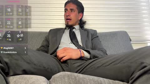 Snapshot of tom_blunt96 chatting on 01-02-25, 07:29 TOM online show from 01-02-25, 07:29