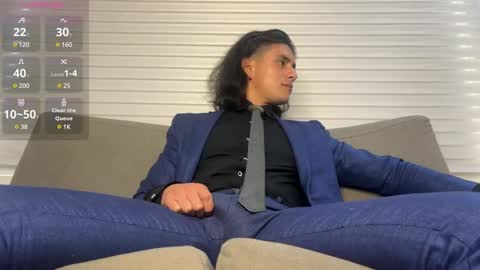 Snapshot of tom_blunt96 chatting on 01-20-25, 05:16 TOM online show from 01-20-25, 05:16