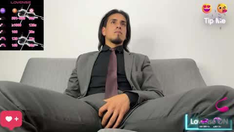 Snapshot of tom_blunt96 chatting on 09-27-25, 09:31 TOM online show from 09-27-25, 09:31