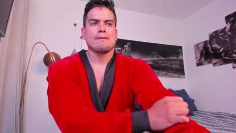 TOM MCKLEEIN  instagram online show from 01-26-25, 01:15