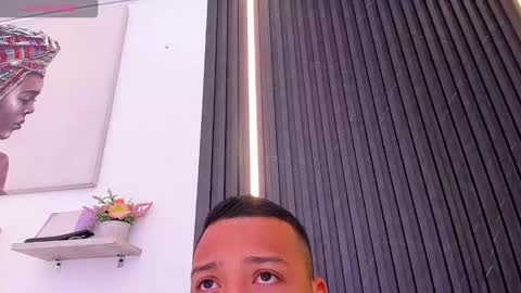 Tom muscle1 online show from 09-26-25, 11:58