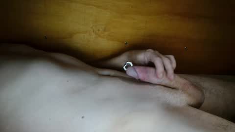 Snapshot of tom_play chatting on 11-28-25, 08:22 tom_play online show from 11-28-25, 08:22