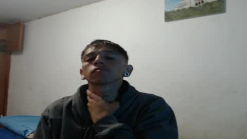 tomas_turbado_ online show from 03-25-26, 05:35