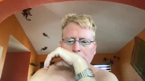 Hola online show from 11-03-25, 09:48