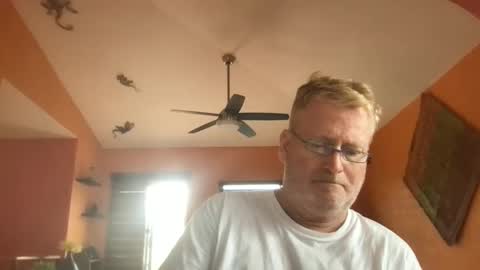 Hola online show from 12-04-25, 07:22