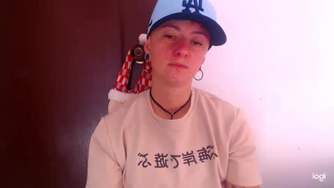 Blue online show from 12-04-24, 08:40