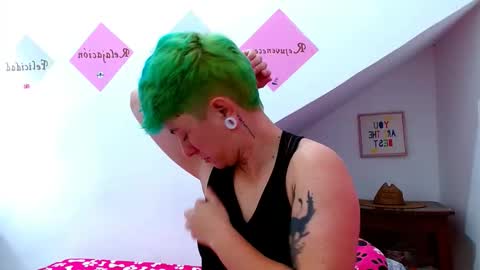 Blue online show from 10-29-25, 01:13