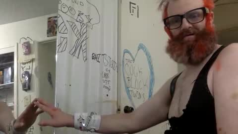 Snapshot of tomfrummyspace chatting on 05-23-26, 10:36 tomfrummyspace online show from 05-23-26, 10:36