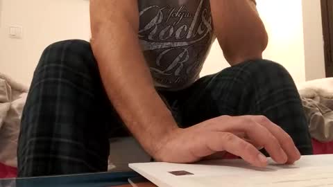 tomgas02 online show from 02-08-26, 01:53