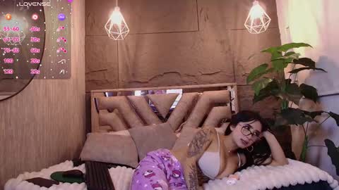 Tomie online show from 03-21-26, 08:19