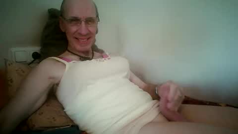 Snapshot of tomislav321 chatting on 05-03-26, 01:06 tomislav321 online show from 05-03-26, 01:06