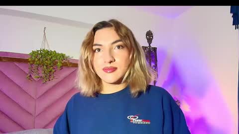   online show from 10-08-25, 12:25