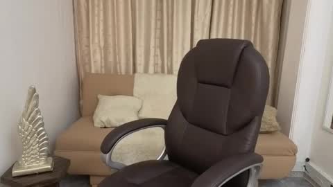 Tomas online show from 03-11-26, 04:18