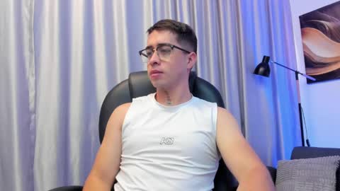 Tomas online show from 05-10-26, 12:21