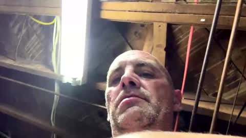 Snapshot of tommerinhammer chatting on 09-24-25, 10:18 tommerinhammer online show from 09-24-25, 10:18