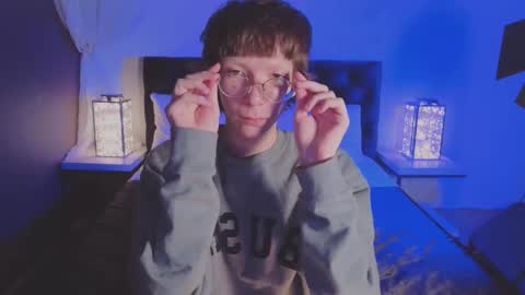 Tommie online show from 10-19-25, 12:06