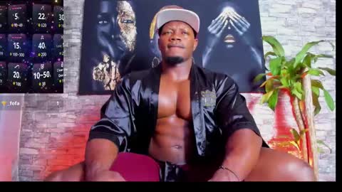 Tom Mike online show from 12-27-24, 03:37