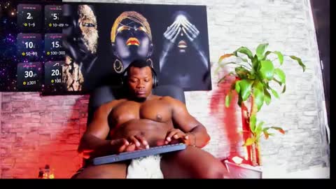 Tom Mike online show from 01-08-25, 04:34