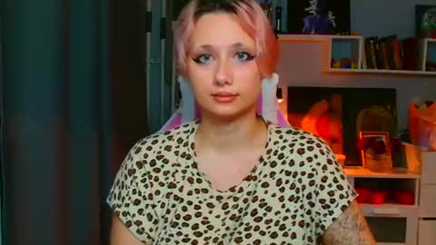 Galadriel online show from 03-12-25, 05:28