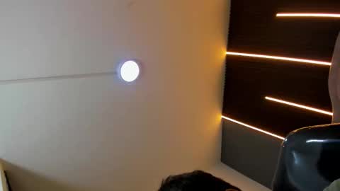 Tommy  online show from 01-13-26, 03:23