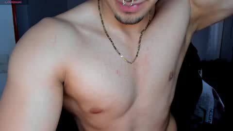 Twitter BreddTommy IG tommy bredd online show from 05-25-26, 06:36