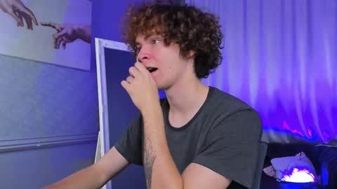 Snapshot of tommy_jamm chatting on 11-06-25, 03:13 Tommy online show from 11-06-25, 03:13