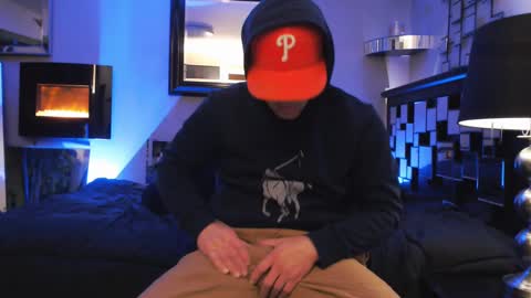 Tommy online show from 02-17-25, 01:42