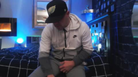 Tommy online show from 11-28-25, 02:31