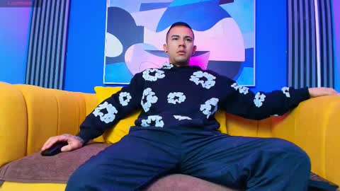 TOMMY  online show from 02-06-26, 12:41