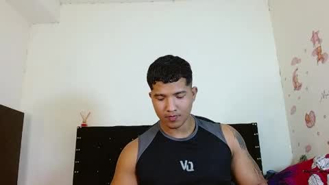 Snapshot of tommy_montana57935 chatting on 04-05-26, 03:15 tommy and merida online show from 04-05-26, 03:15