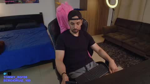 Snapshot of tommy_raym0ndg chatting on 04-22-26, 03:53 tommy_raym0ndg online show from 04-22-26, 03:53