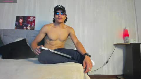 tommyhot7 online show from 07-07-26, 09:08