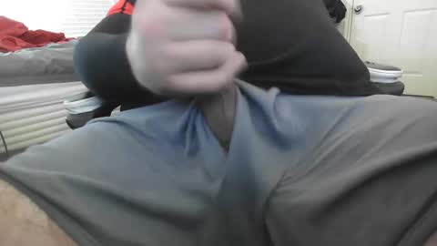 Snapshot of tommypressure chatting on 09-10-25, 02:06 tommypressure online show from 09-10-25, 02:06