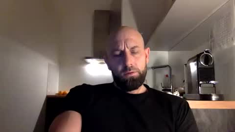 Thomas Fit online show from 12-16-24, 06:43