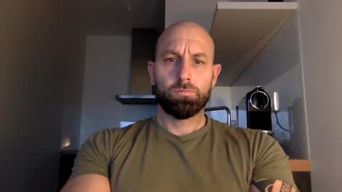 Thomas Fit online show from 01-02-25, 01:40