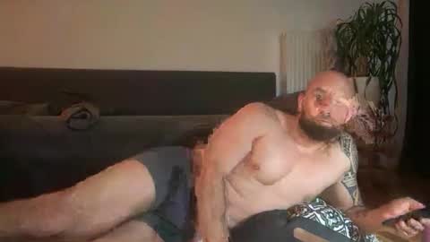 Thomas Fit online show from 10-16-25, 08:32